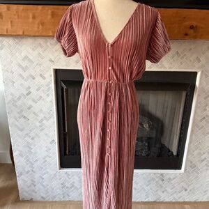 Willow & Root Dusty Rose Pleated Velvet Dress